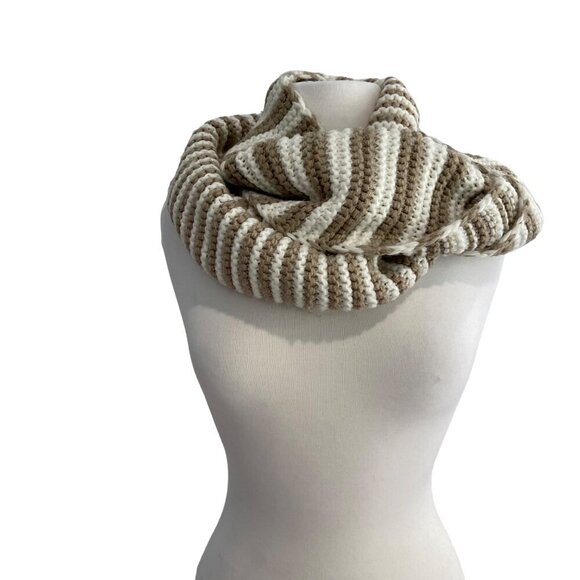 Calvin Klein Striped Knit Infinity Scarf tube Beige & ecru White 100% Acrylic - Picture 3 of 11